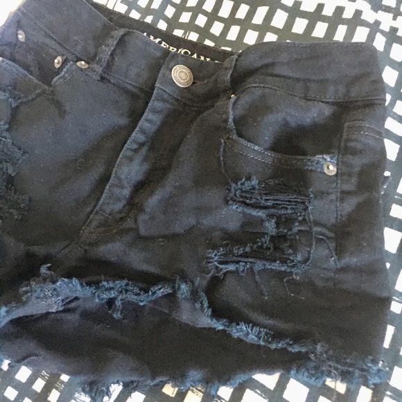 PURE BLACK American Eagle Hi-Rise Festival Shorts - Picture 2 of 3